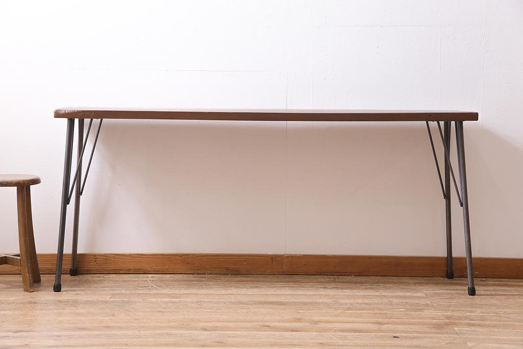 アンティーク家具　和製　昭和初期　桂一枚板　古材を活かしたシンプルな鉄脚テーブル(作業台、アイアンテーブル、コンソールテーブル)(R-045002)