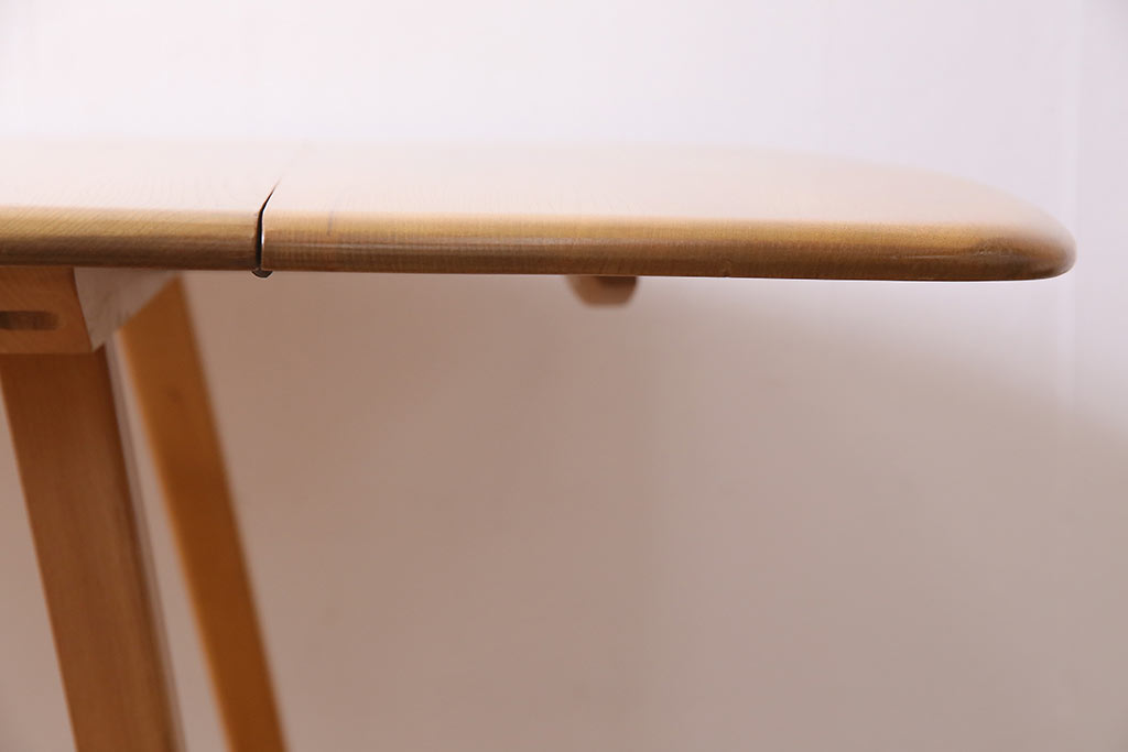 ヴィンテージ家具　イギリスビンテージ　ERCOL(アーコール)　エルム材　スクエアドロップリーフテーブル(バタフライテーブル)(R-045030)