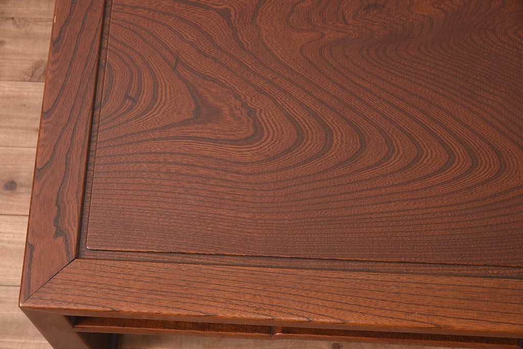 アンティーク家具　昭和中期　総ケヤキ材　漆塗り　上品な和の雰囲気漂う座卓(ローテーブル)(R-045088)