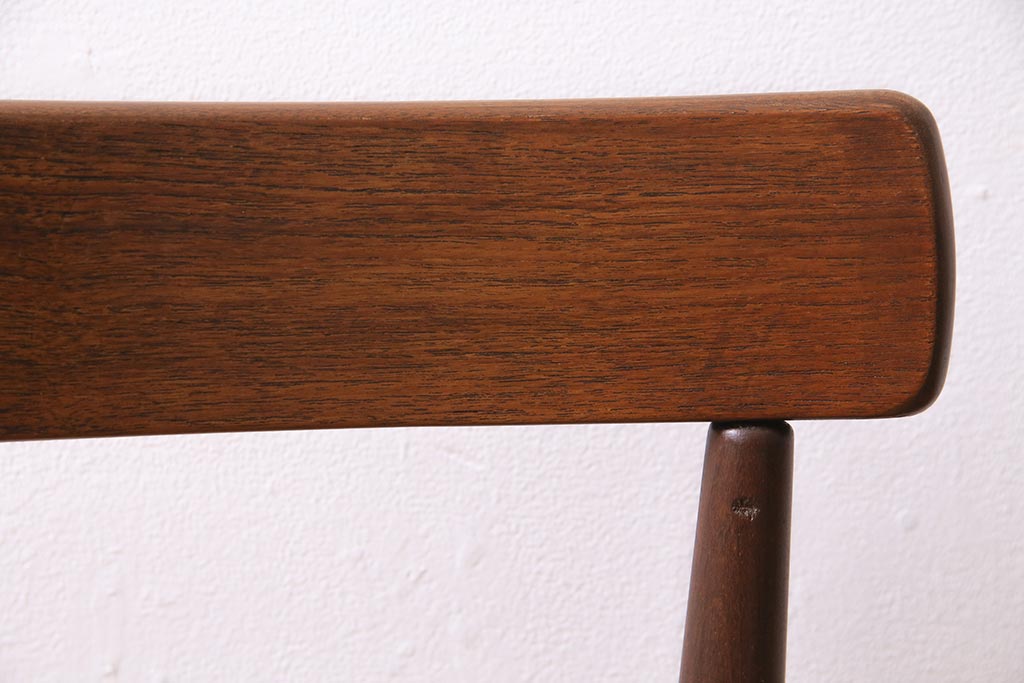 ヴィンテージ家具　北欧ビンテージ　チーク材　丁寧に編み込まれた座面が魅力のダイニングチェア(椅子、デスクチェア)(R-045093)