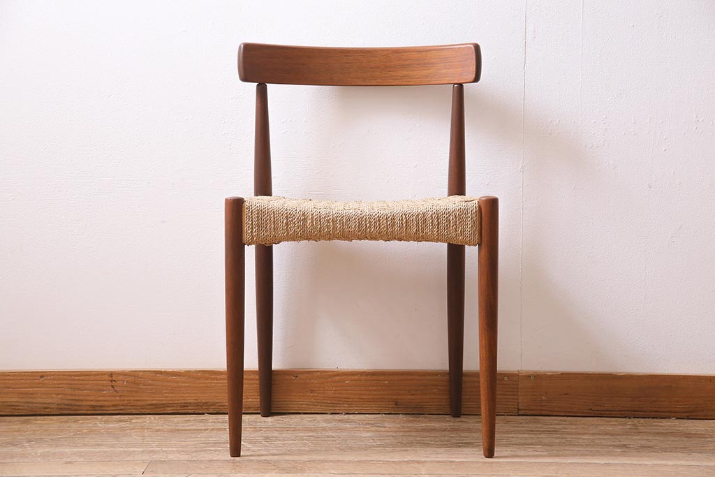 ヴィンテージ家具　北欧ビンテージ　チーク材　丁寧に編み込まれた座面が魅力のダイニングチェア(椅子、デスクチェア)(R-045094)