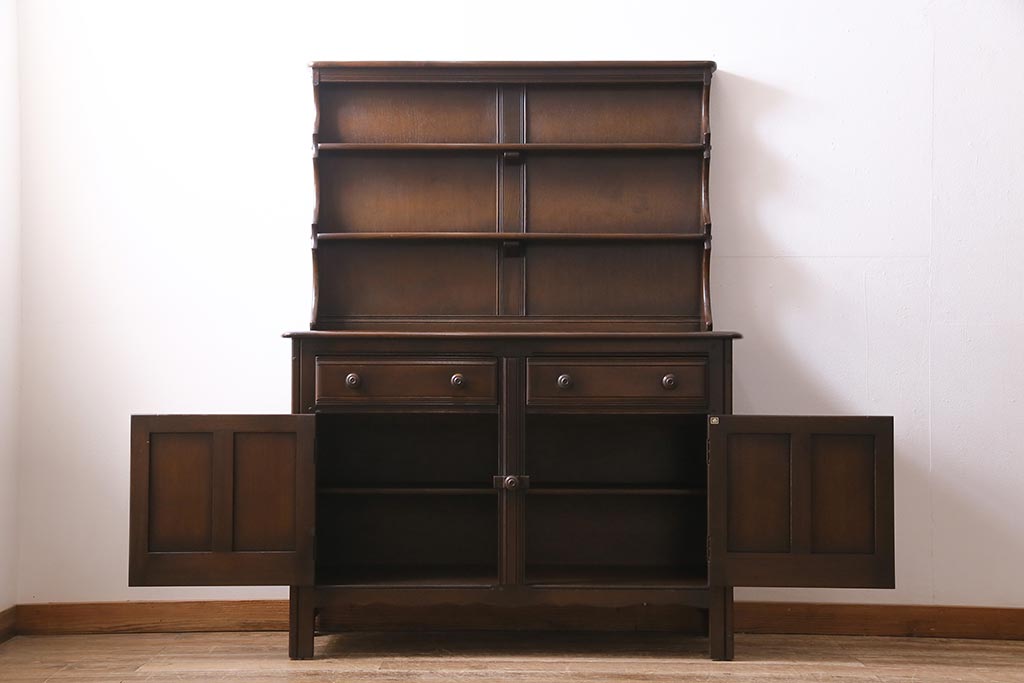 ヴィンテージ家具　イギリスビンテージ　ERCOL(アーコール)　Old Colonial(オールドコロニアル)　気品と風格が漂うカップボード(本棚、ブックシェルフ、食器棚)(R-045136)