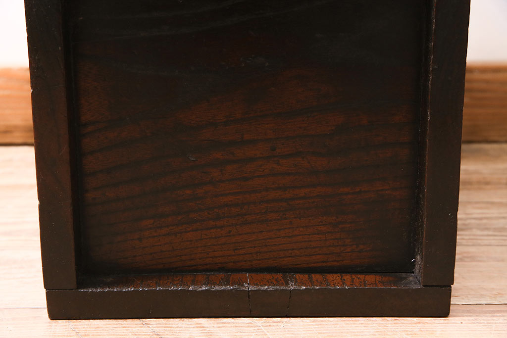 アンティーク雑貨　明治期　総ケヤキ材　錠前付き　引き出し付きが珍しい古い銭箱(銭函)(R-045185)