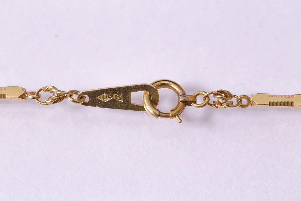 ヴィンテージアクセサリー K18 細かなデザインのゴールドチェーン 