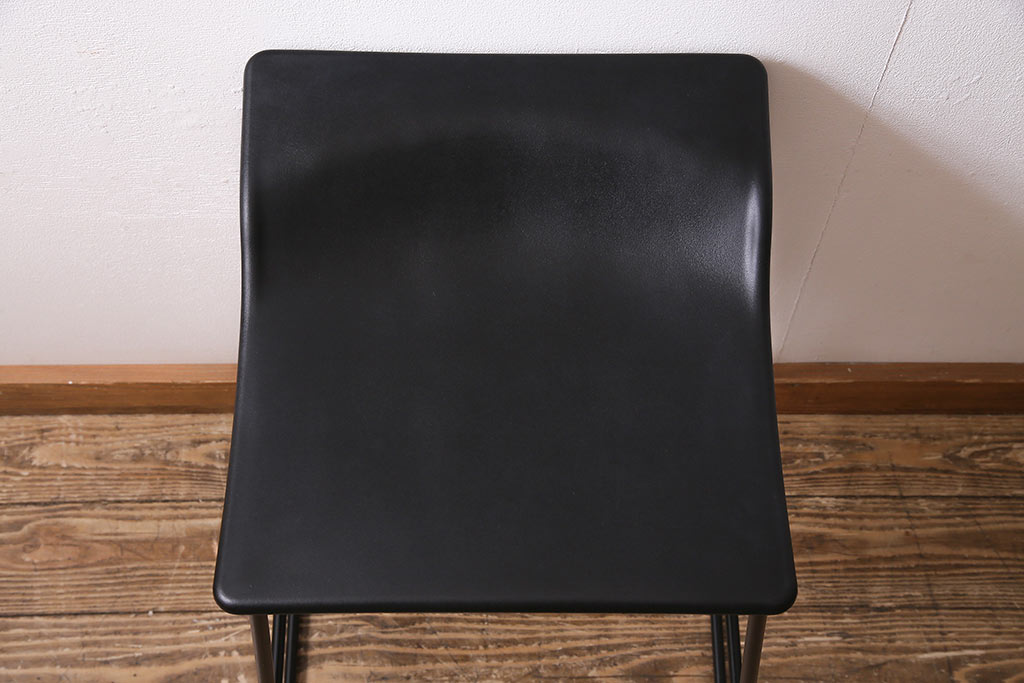 中古　スペイン　Viccarbe(ヴィッカルベ)社　LAST MINUTE Medium Stool　軽やかなデザインがかっこいいスツール(チェア、椅子、カッシーナ、Cassina)(定価約8万円)(R-045407)