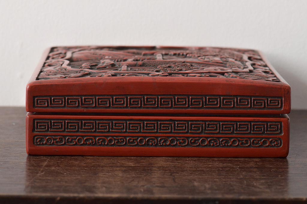明治〜大正　古い硯箱(堆朱?、木製、彫刻、楼閣、山水)(R-045484)