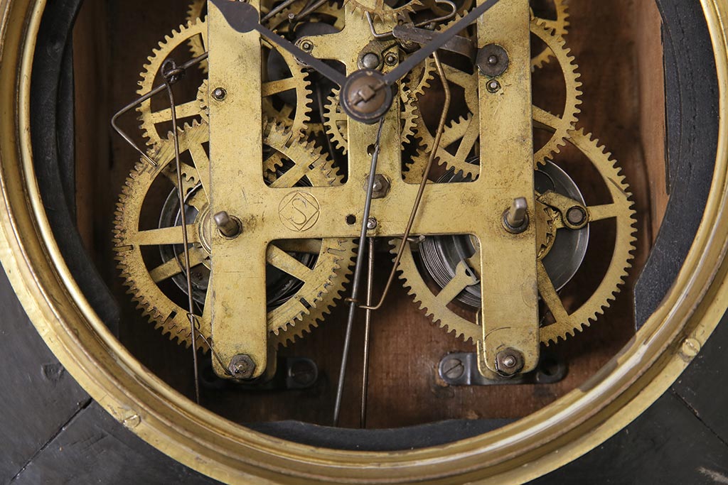 アンティーク時計　明治　SEIKOSHA(精工舎、セイコー)　ゼンマイ式　四ツ丸　古い質感が味わい深いだるま時計(掛時計、柱時計、振り子時計)(R-045562)