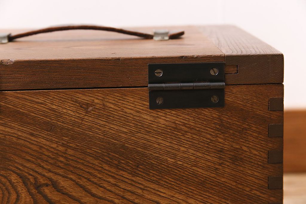 アンティーク雑貨　和製　昭和初期　栓材　くっきりとした木目が魅力の持ち手付き木製収納箱(収納ボックス、小物収納箱)(R-045568)