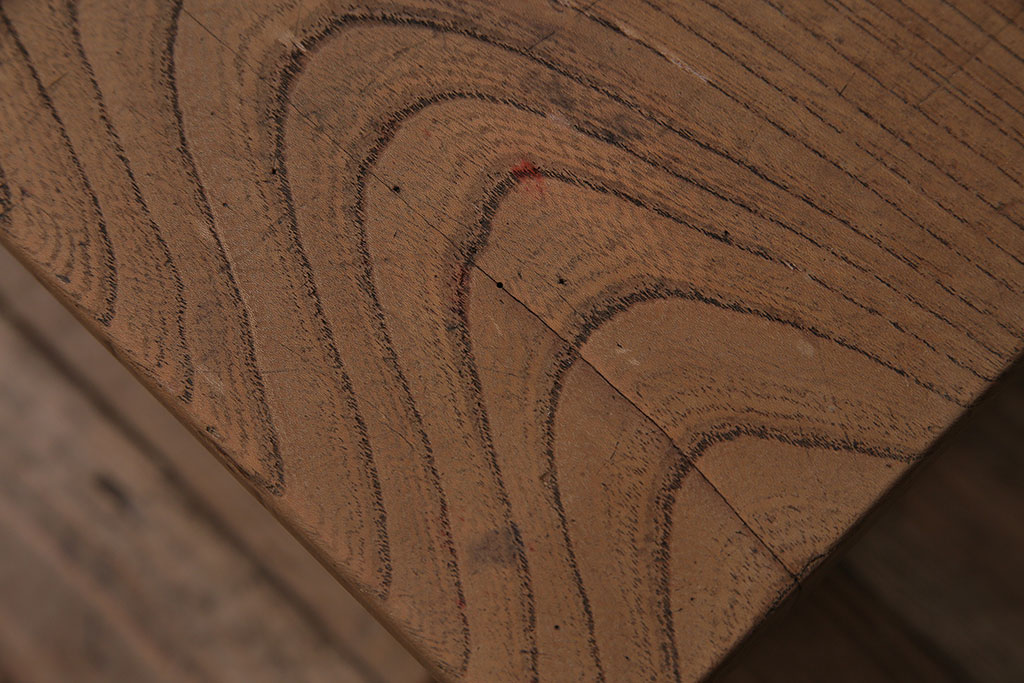 アンティーク家具　昭和初期　ストリップド(剥離)　総ケヤキ材　アーチのデザインが目を引く花台(ローテーブル、豆ちゃぶ台)(R-045624)
