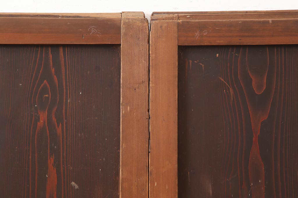 アンティーク建具　明治期　杉材　鋲がアクセントのシンプルな板戸4枚セット(引き戸、建具)(R-045693)