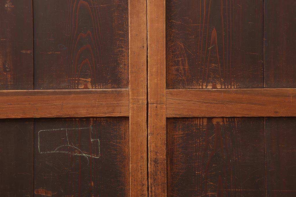 アンティーク建具　明治期　杉材　鋲がアクセントのシンプルな板戸4枚セット(引き戸、建具)(R-045693)