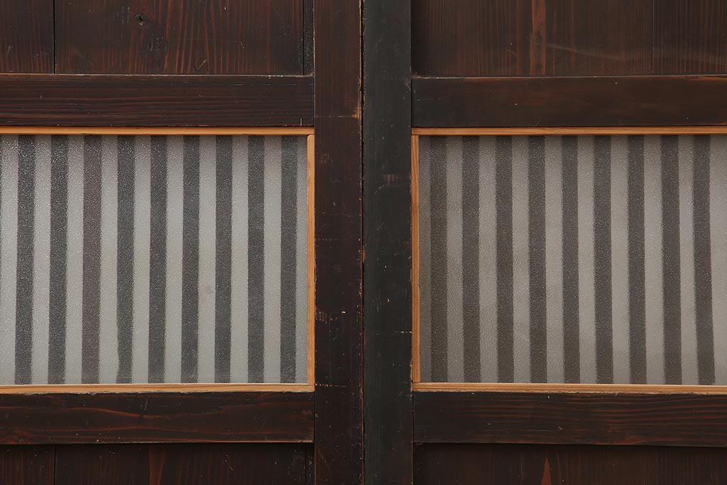 アンティーク建具　明治期　和空間や古民家スタイルにおすすめな格子帯戸4枚セット(ガラス帯戸、引き戸、建具)(R-045698)