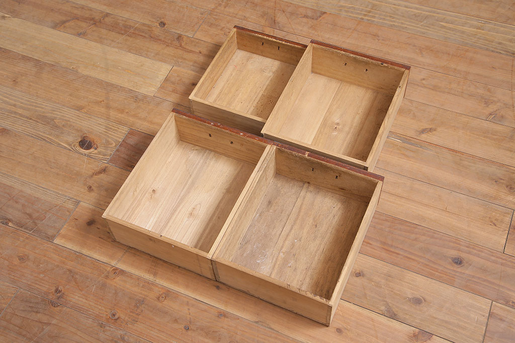 アンティーク家具　指物家具　ケヤキ材　漆塗り　飾り棚(飾棚)(R-045709)