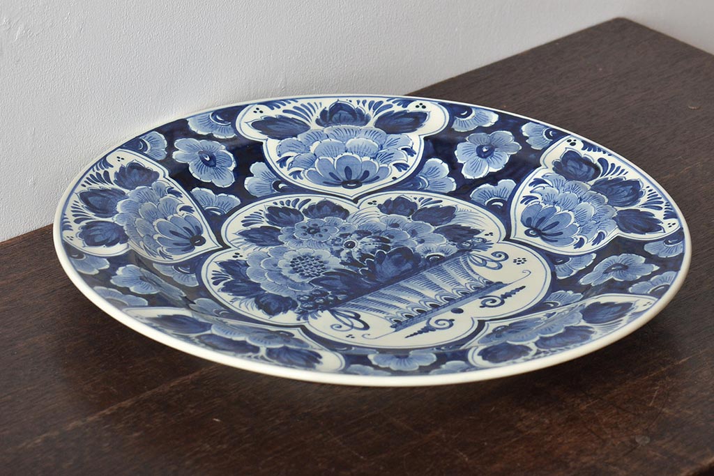 オランダ　DELFT(デルフト)　ブルーハンドペイント　花絵　花籠図　プレート35cm(洋食器、大皿)(R-045724)