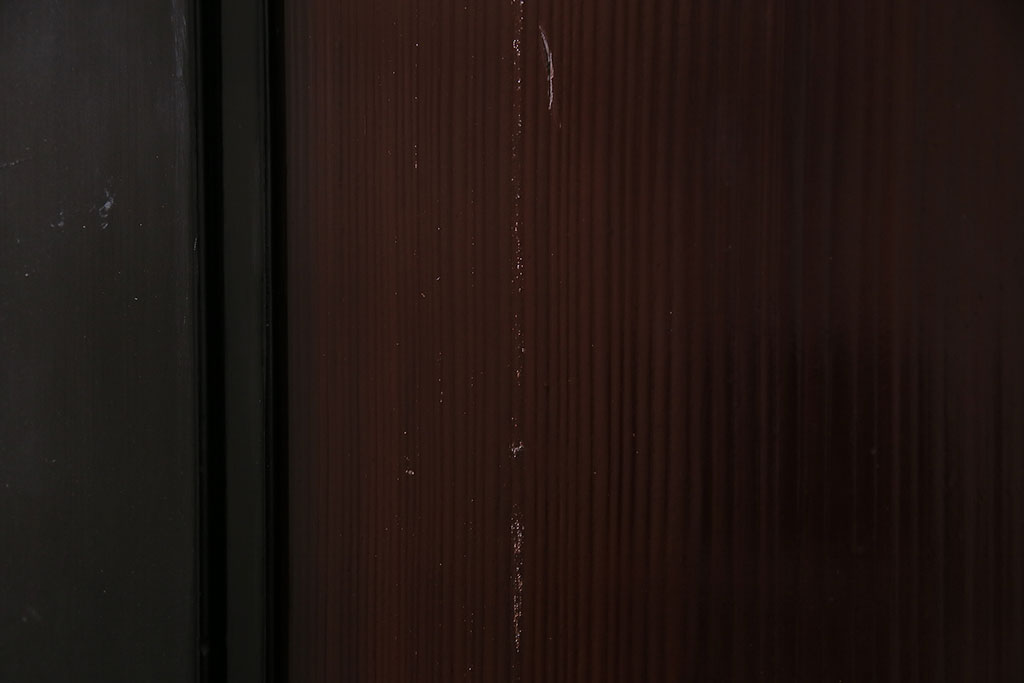 アンティーク建具　最高級　石川県産　総漆塗り　浮造り仕上げ　品格を感じる帯戸2枚セット(板戸、引き戸、建具)(R-045808)