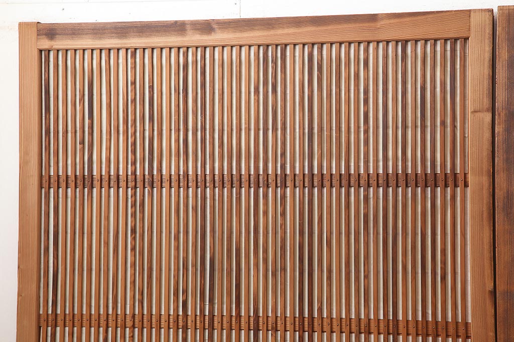 アンティーク建具　昭和中期　裏障子付き　和風スタイルにおすすめな帯格子戸4枚セット(障子戸、引き戸、建具)(R-045838)