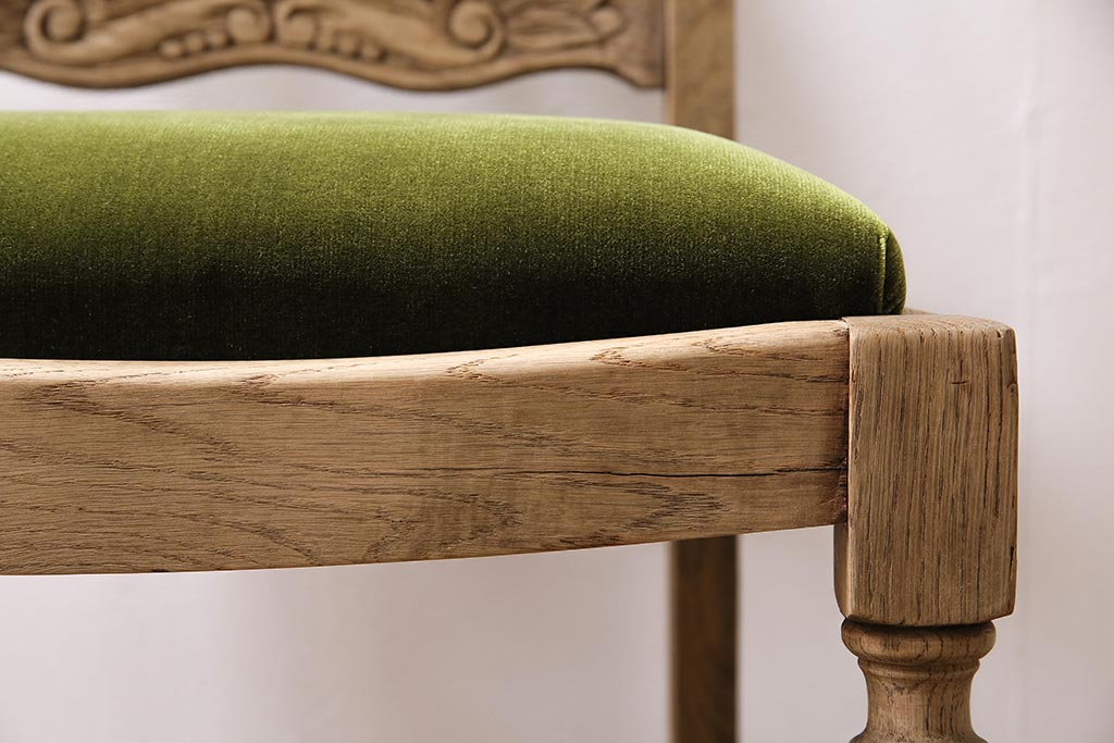 アンティーク家具　イギリスアンティーク　ストリップド(剥離)　オーク材　バルボスレッグのダイニングチェア(椅子)(R-045847)