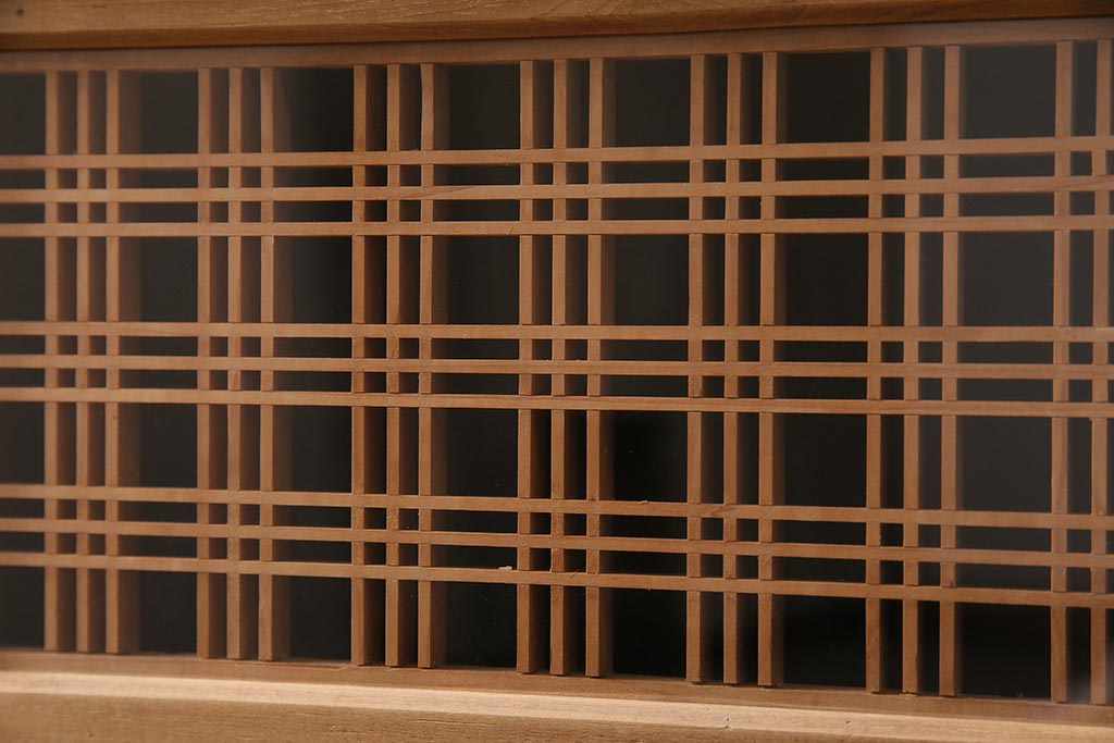 アンティーク家具　ストリップド(剥離)　組子がおしゃれな和風の戸棚(収納棚、水屋箪笥)(R-045853)