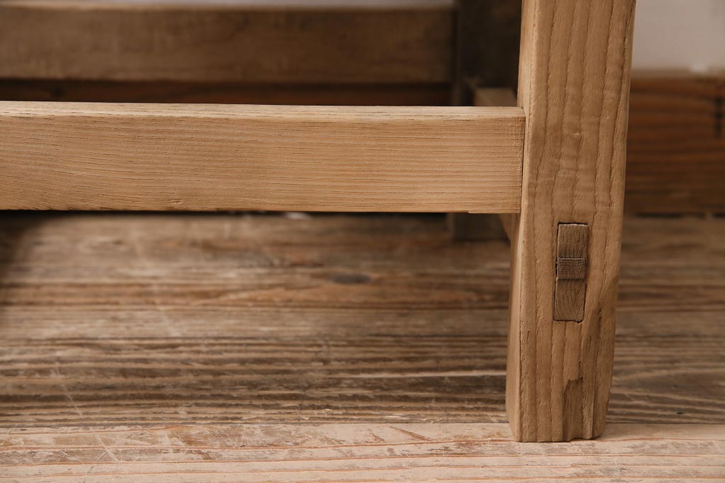 アンティーク家具　昭和初期　ストリップド(剥離)　カシ材　懐かしさ感じるスクールチェア(木製チェア、椅子、板座チェア)(R-045911)