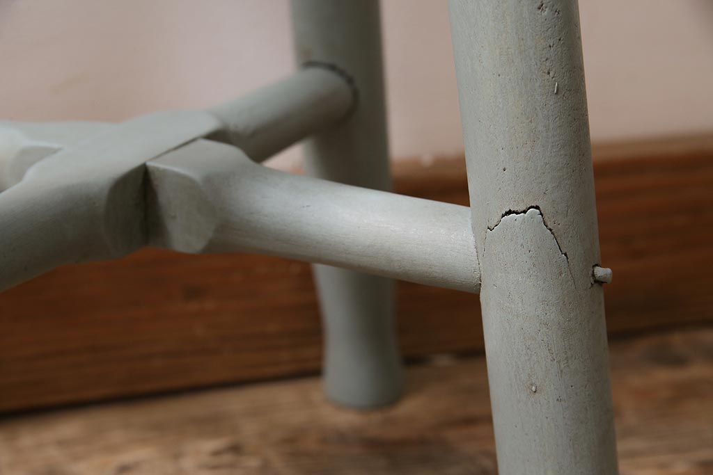 アンティーク家具　昭和初期　シャビーな風合いのペイントスツール(木製チェア、丸椅子)(R-045921)
