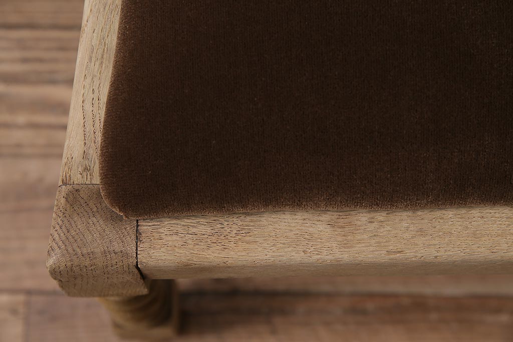 アンティーク家具　イギリスアンティーク　ストリップド(剥離)　オーク材　素朴な木味のダイニングチェア(椅子)(R-045948)