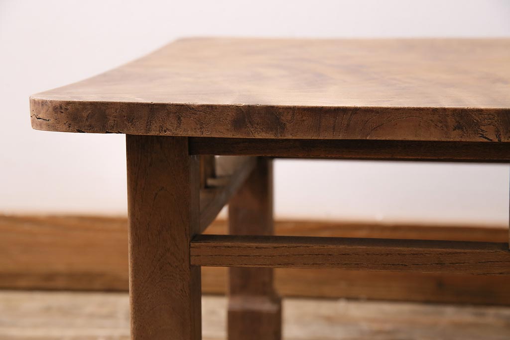 アンティーク家具　ストリップド(剥離)　総ケヤキ材　杢目が美しい平机(座机)(R-045958)
