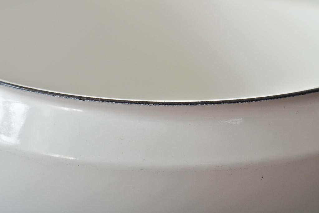 Le Creuset　ル・クルーゼ　オレンジ・テリーヌレクタ32cm　　ホワイト・琺瑯キャセロール　2点セット(ホーロー、鍋、ココット、両手鍋)(R-046001)