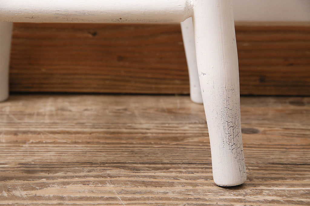 アンティーク家具　昭和初期　さわやかなホワイトペイントのスツール(木製チェア、丸椅子)(R-046109)