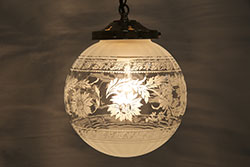 ヴィンテージ照明　イギリスビンテージ　優雅な雰囲気を高めるペンダントライト(吊り下げ照明、天井照明)(R-046113)