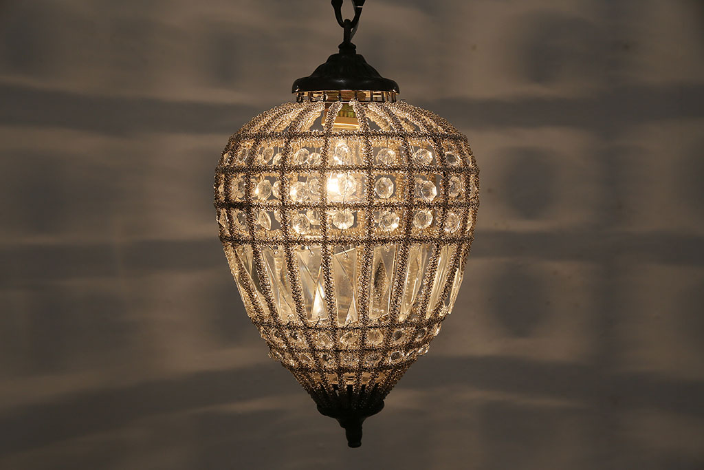 ヴィンテージ照明　イギリスビンテージ　煌びやかなペンダントライト(吊り下げ照明、天井照明)(R-046114)