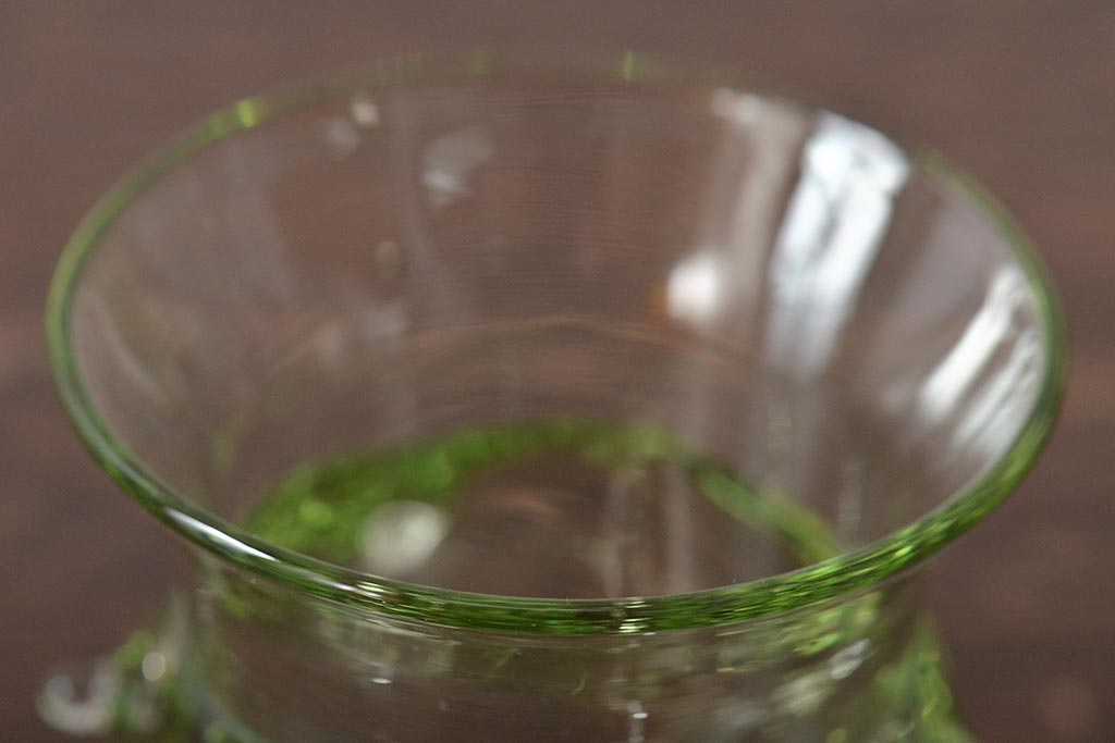 イタリア　ベネチアンガラス　グリーン(緑)　グラス4客セット(コップ、洋食器、ヴェネチアングラス)(R-046120)