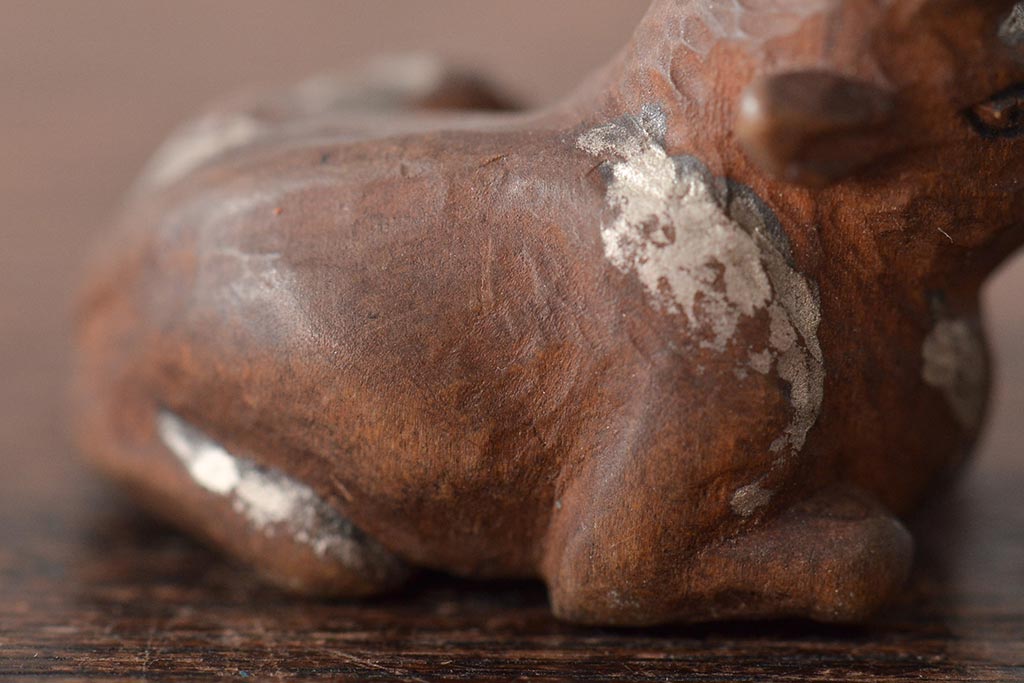 古い　牛の木彫根付(彫刻、在銘、作家物、提げ物)(R-046175)