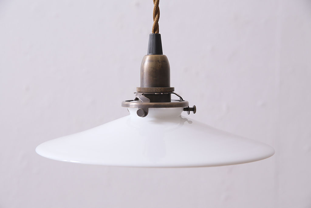 アンティーク照明　戦前　レトロな平笠シェードのペンダントライト2個セット(天井照明、吊り下げ照明、電笠)(R-046183)