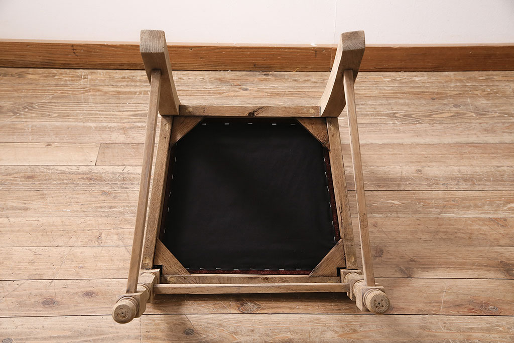 アンティーク家具　イギリスアンティーク　ストリップド(剥離)　オーク材　素朴な木味のダイニングチェア(椅子)(R-046278)