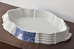 デンマーク　ROYAL COPENHAGEN(ロイヤルコペンハーゲン)　ブルーフルーテッドプレイン　繊細に描かれたブルーの模様が上品なティーポット(洋食器)(R-078344)