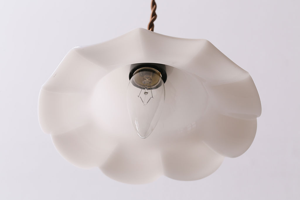 ヴィンテージ照明　イギリスビンテージ　可愛らしいフリルシェードのペンダントライト(ランプシェード、天井照明)(R-046339)