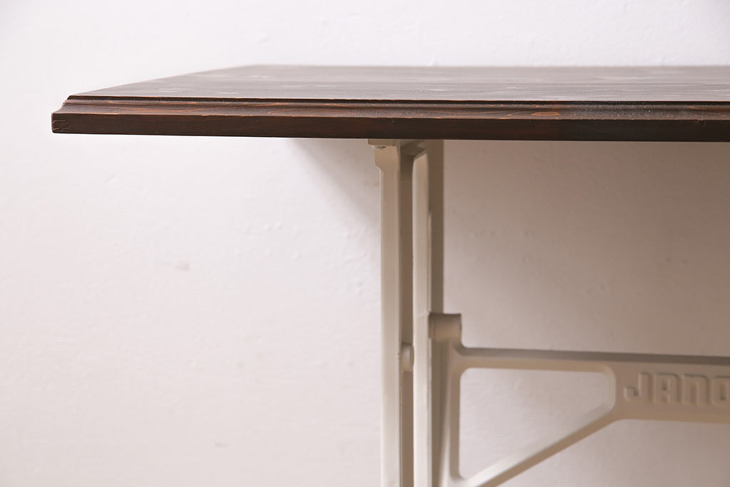 JANOME(ジャノメ)　ヒノキ材　リメイク　ペイントミシンテーブル(サイドテーブル、カフェテーブル、ミシン台)(R-046351)