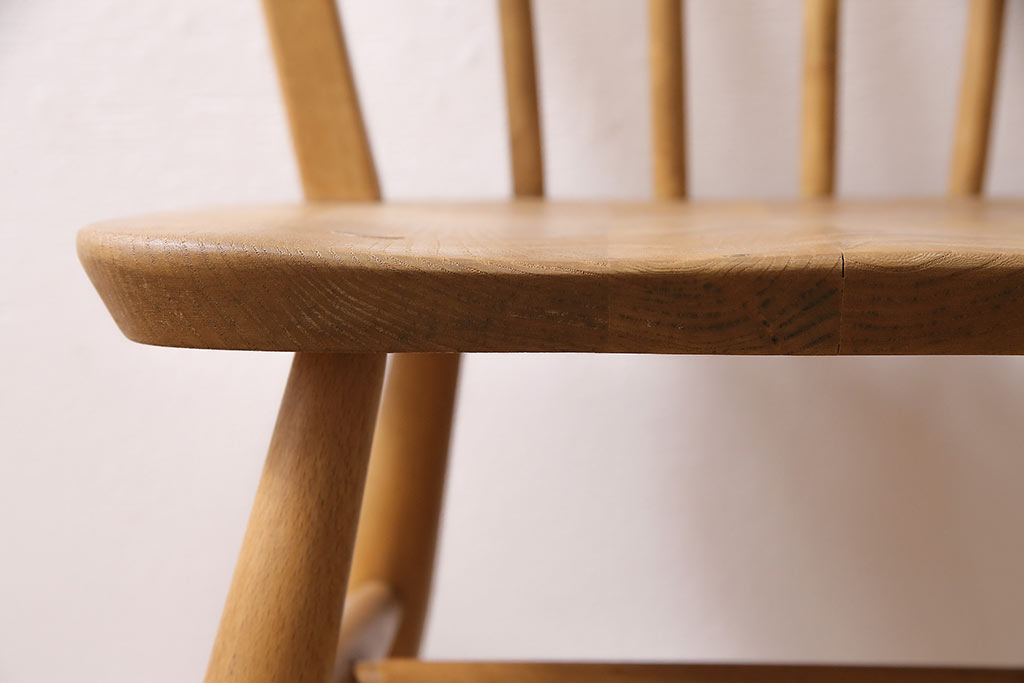 ヴィンテージ家具　ERCOL(アーコール)　ナチュラルビンテージのお部屋にぴったりなウィンザーチェア(ダイニングチェア、椅子、ウインザーチェア)(R-046437)