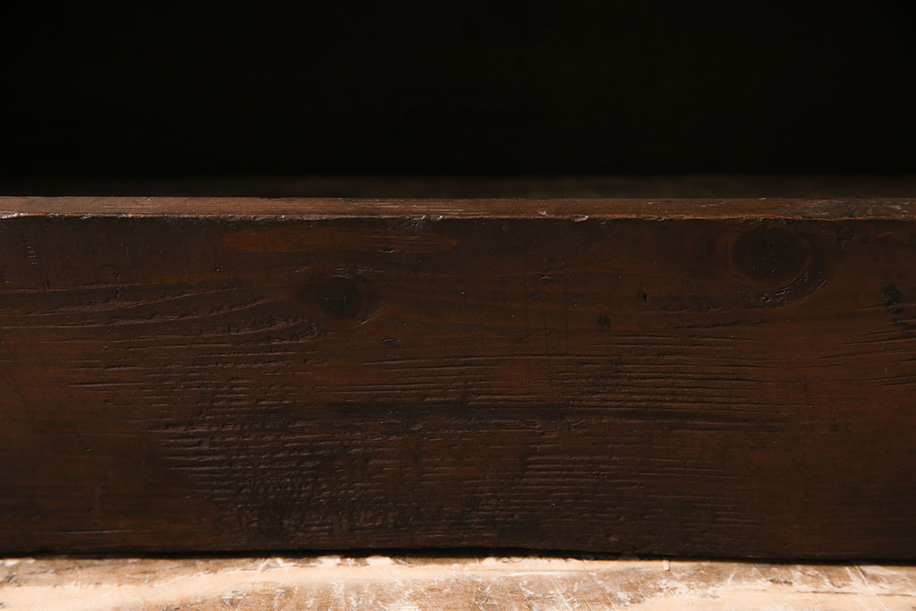 アンティーク家具　昭和初期　スギ材　味のある風合いが魅力の踏み台(ステップ、飾り台、花台)(R-046595)
