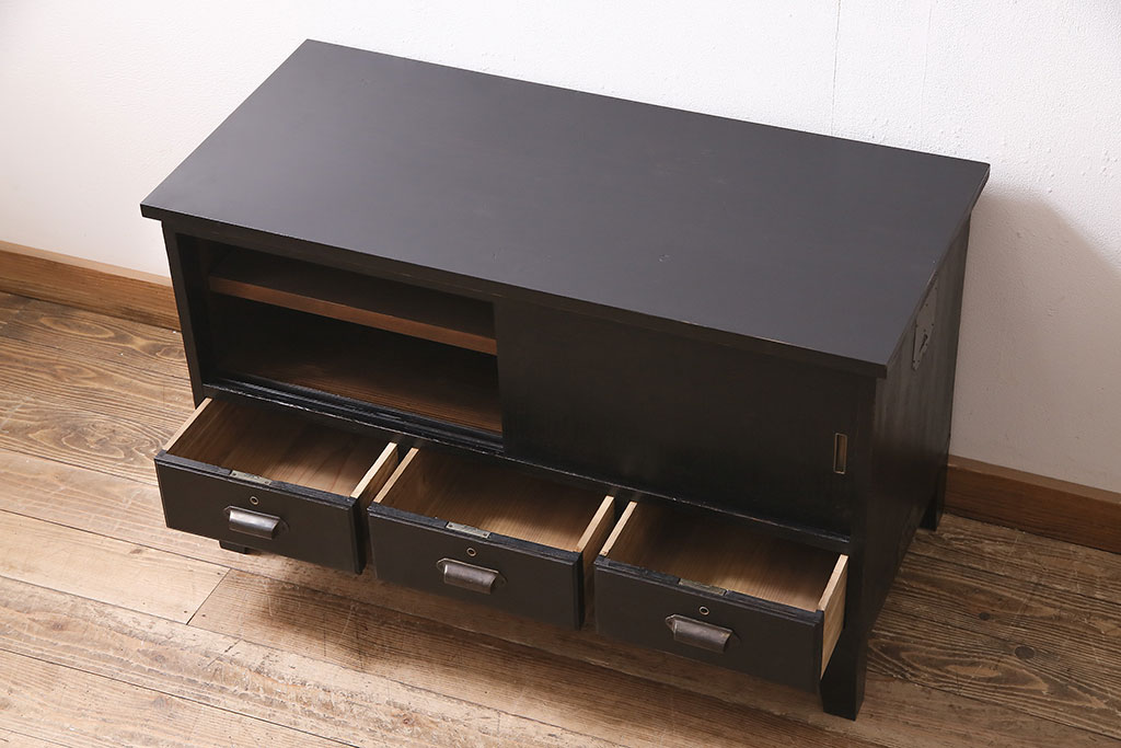 アンティーク家具　当店リメイク　和モダンなローボード(テレビ台、テレビボード、戸棚)(R-046617)