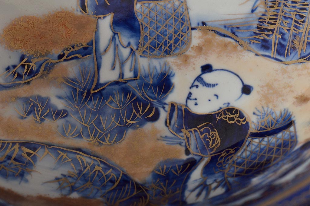 明治期　伊万里焼　上手物　花蝶唐子図染付深鉢(赤絵金彩)(R-046636)