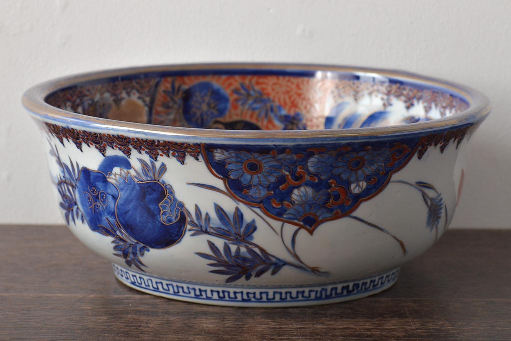 明治期　伊万里焼　上手物　花蝶唐子図染付深鉢(赤絵金彩)(R-046636)