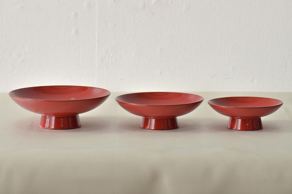 輪島塗　五島屋　木製蒔絵　屠蘇器　共箱(杯台、銚子、金彩)(R-046670)