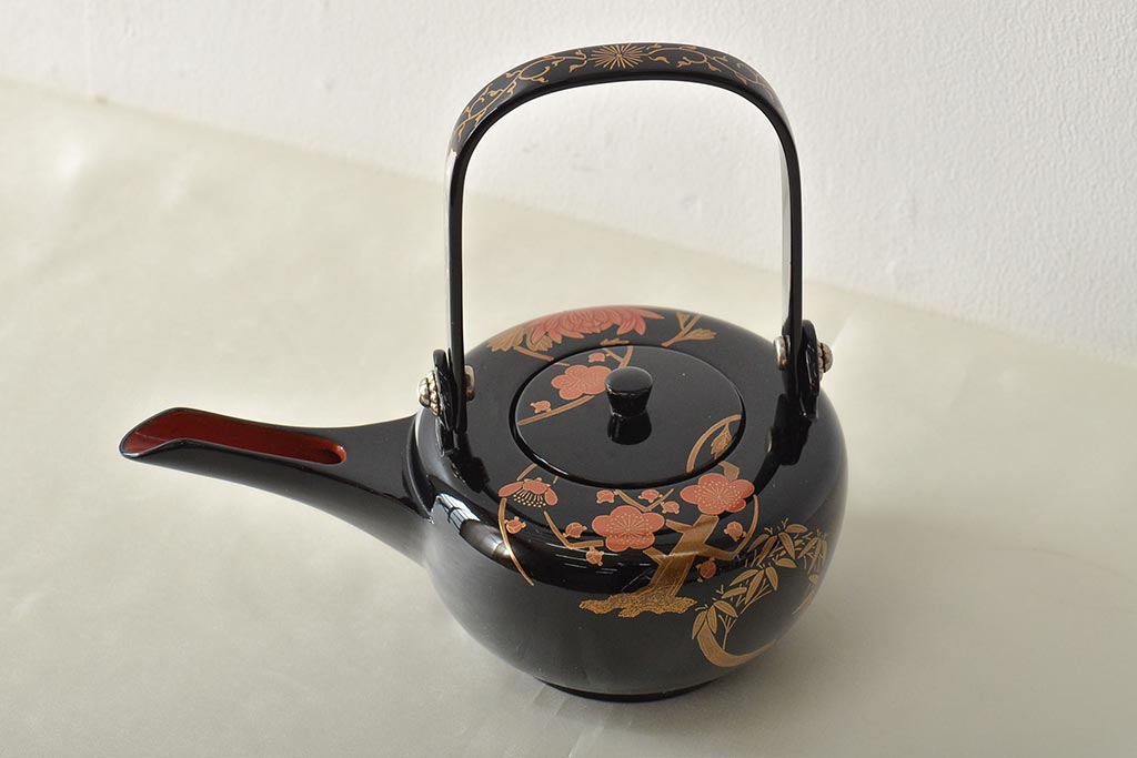 輪島塗　五島屋　木製蒔絵　屠蘇器　共箱(杯台、銚子、金彩)(R-046670)