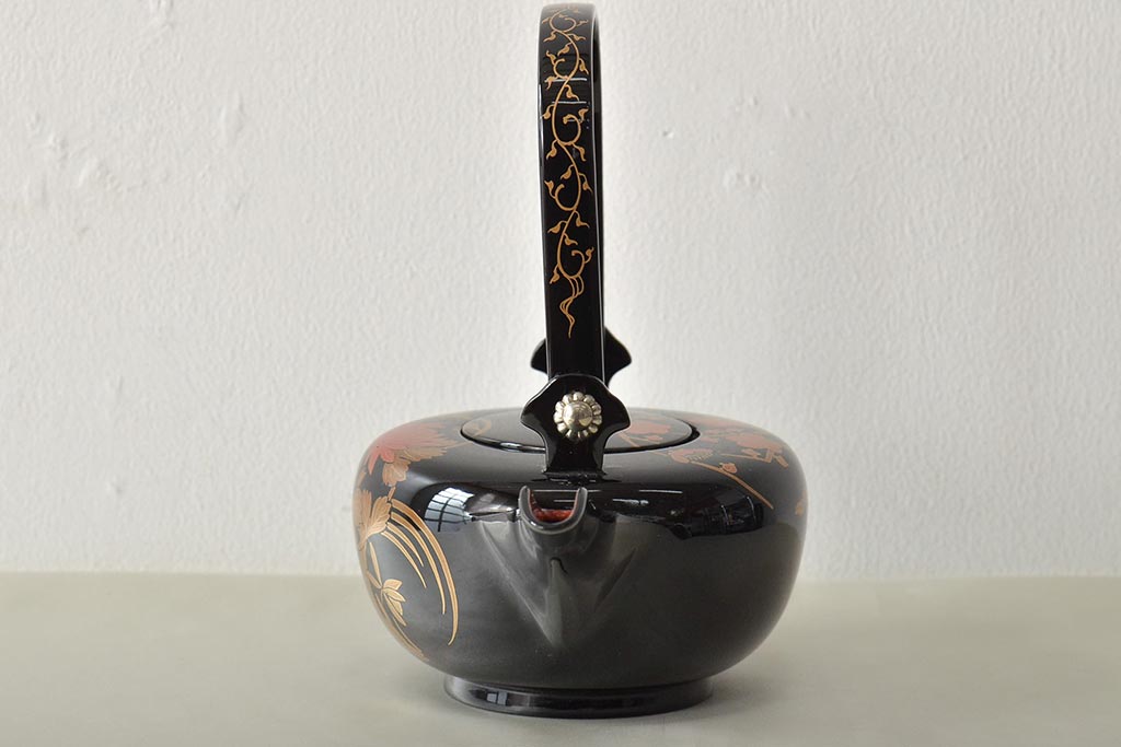 輪島塗　五島屋　木製蒔絵　屠蘇器　共箱(杯台、銚子、金彩)(R-046670)