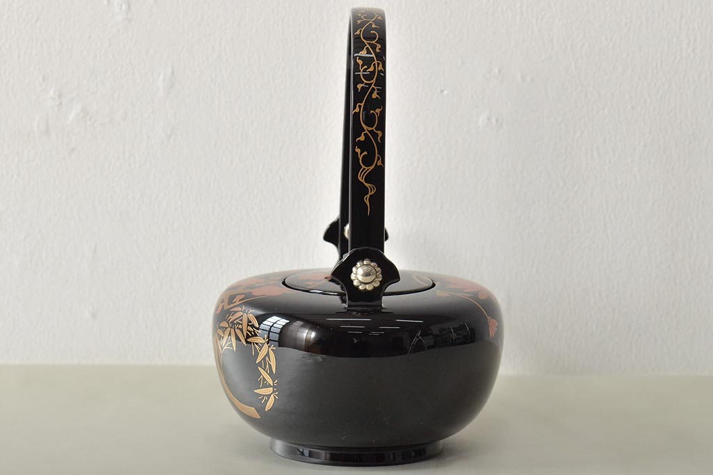 輪島塗　五島屋　木製蒔絵　屠蘇器　共箱(杯台、銚子、金彩)(R-046670)