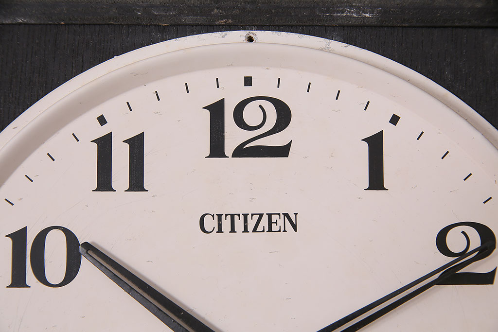 アンティーク時計　昭和中期　CITIZEN(シチズン)　30DAY　ゼンマイ式　カレンダー付　レトロなデザインが魅力の掛け時計(振り子時計、柱時計)(R-046734)