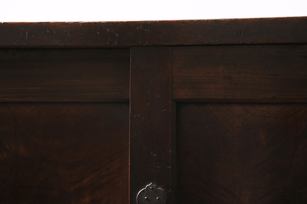 アンティーク家具　昭和初期　前面ケヤキ材　深みのある木肌が魅力の帳場箪笥(時代箪笥、収納棚)(R-046749)