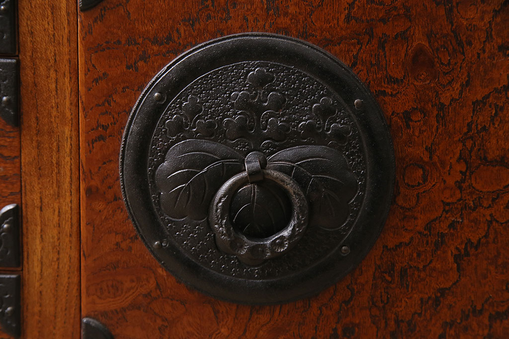 中古　伝統民芸　岩谷堂箪笥　スツール付き　上品な和の雰囲気漂う鏡台(姿見、ミラー、ドレッサー)(R-046750)