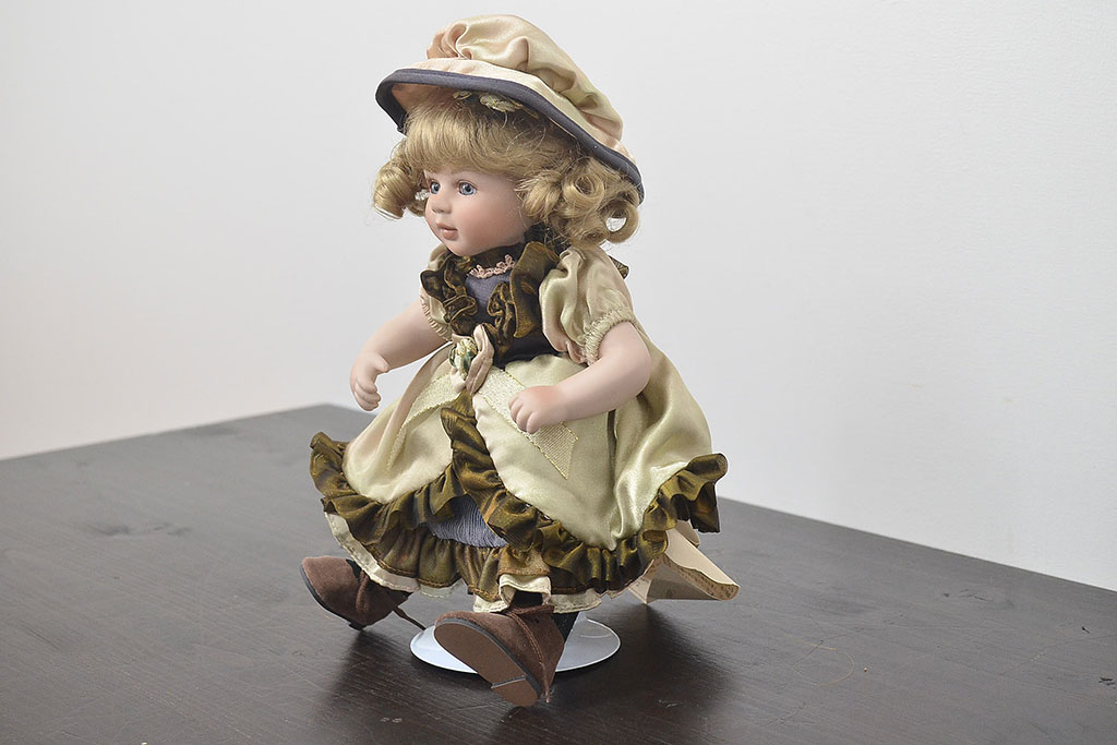 CASCO　ビスクドール　Cadeaux　Porcelain　doll　陶器人形(R-046773)